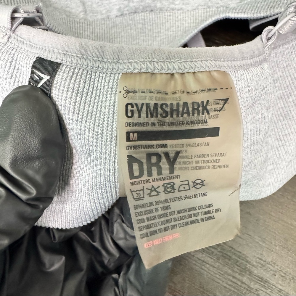 Gymshark Sports strapy Bra lined not padded size M Comfy Gray Bra - Picture 6 of 6